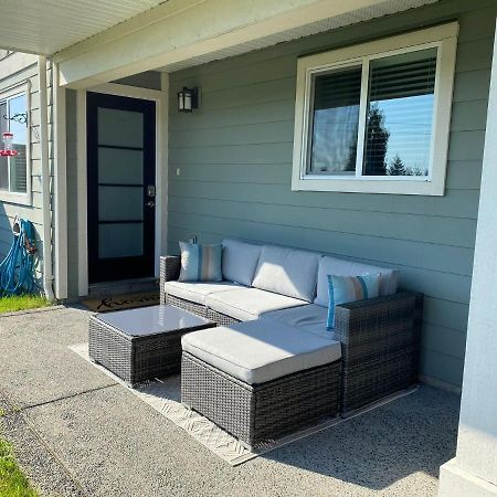Cozy Lakeview Suite ビクトリア エクステリア 写真
